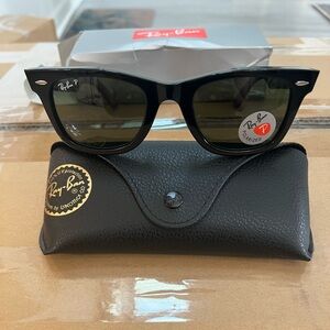 Ray-Ban Original Wayfarer Classic Sunglasses
